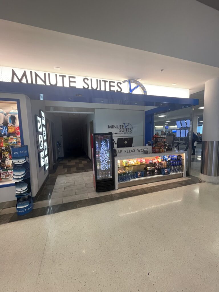 Outdoor Minute Suites lounge, an alternative to AMEX lounge Denver